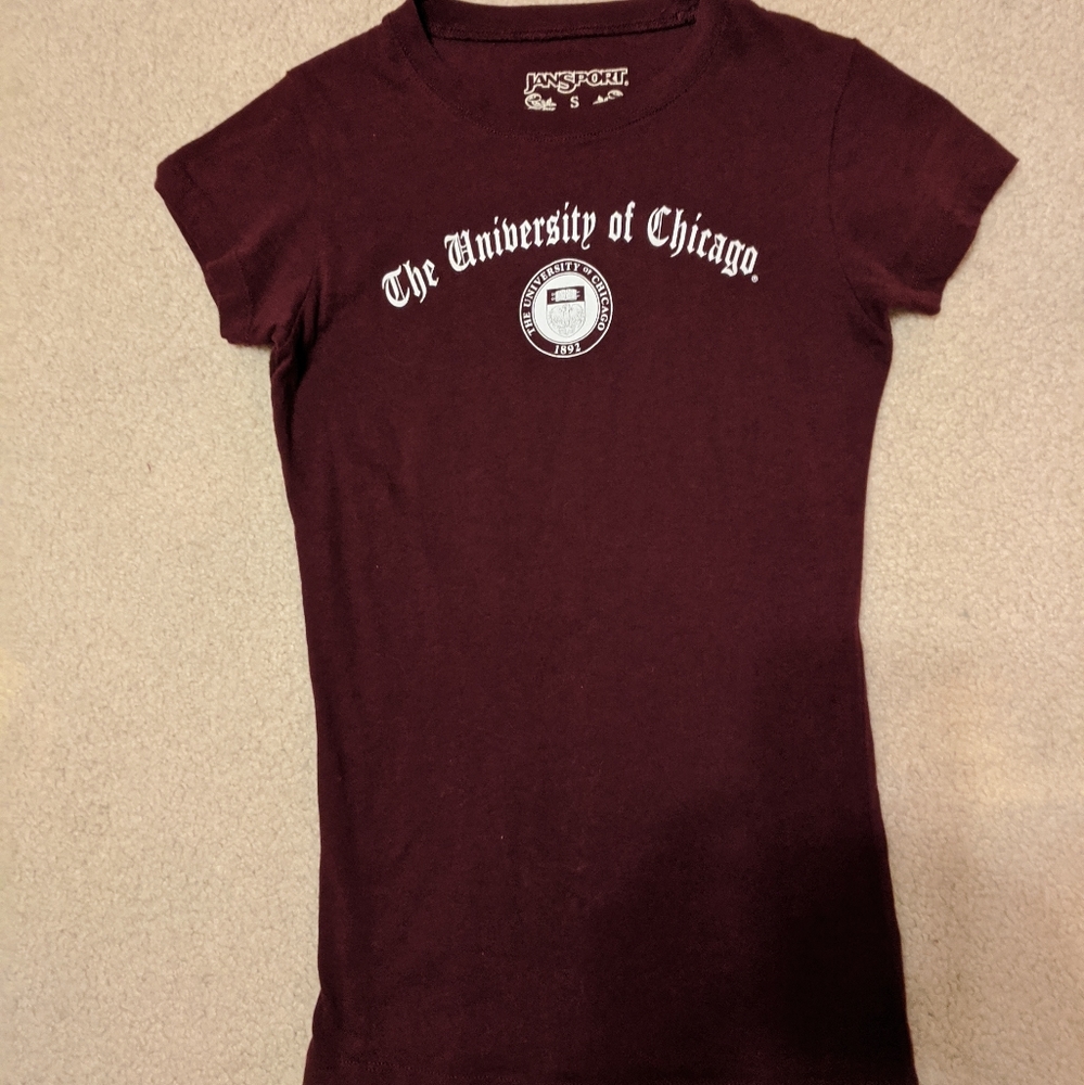 Univ of Chicago T-shirt